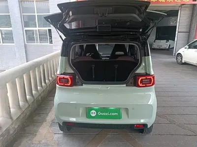Wuling MINIEV
