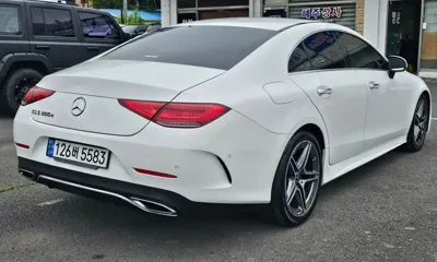 Mercedes-Benz CLS-Class