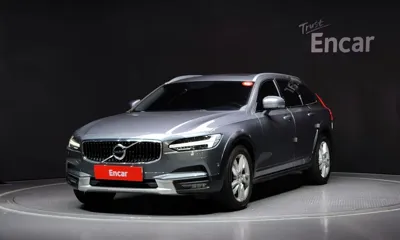 Volvo V90