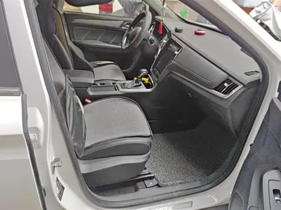 Roewe RX5