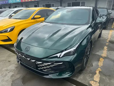 MG MG7