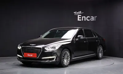 Genesis EQ900