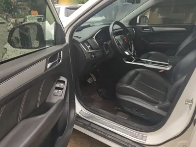 Roewe RX5