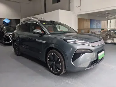 BYD 唐L