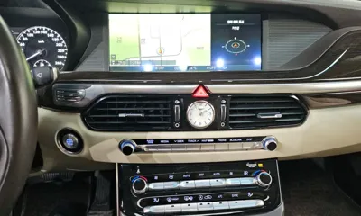 Genesis EQ900