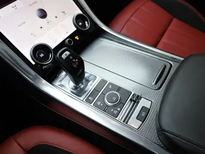Land Rover Sport