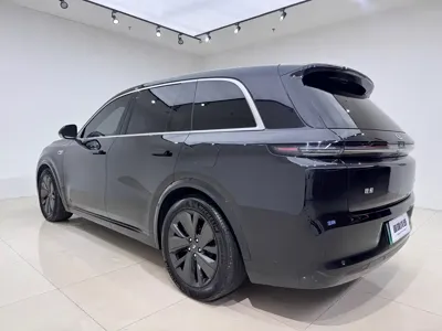 Li Auto Li L8