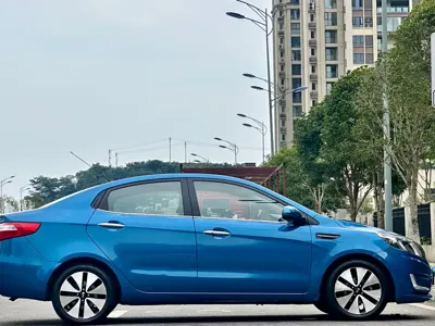 Kia K2