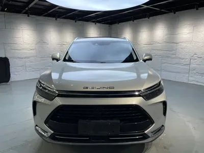BAIC X7