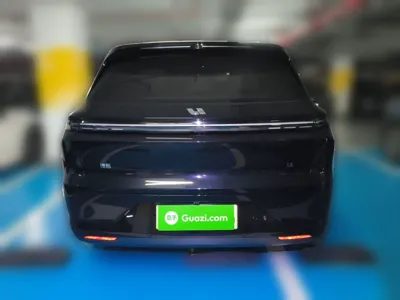 Li Auto L6