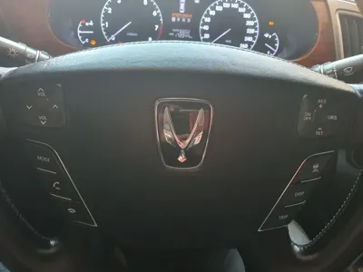 Hyundai Equus