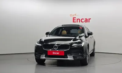 Volvo V90