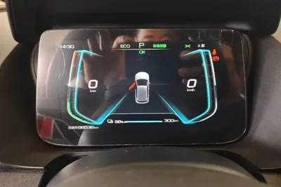 BYD e2