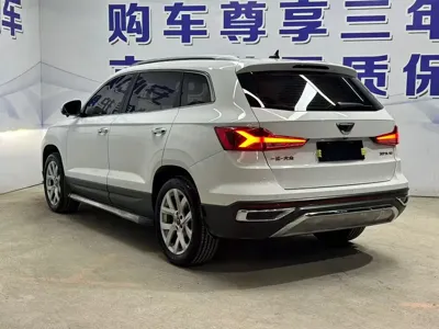 Jetta VS7