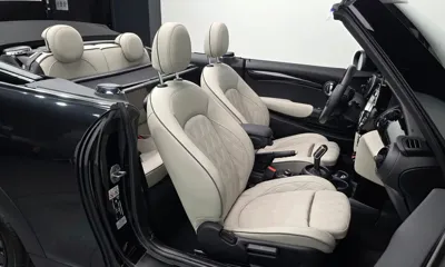MINI Cooper Convertible