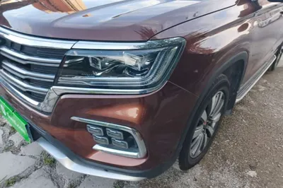 Roewe RX8