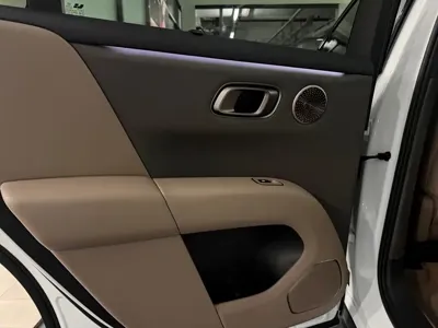 Li Auto 理想i6