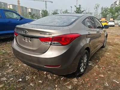 Hyundai Elantra Langdong