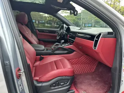Porsche Cayenne Hybrid