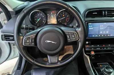 Jaguar XEL