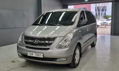 Hyundai Starex