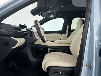 Nio EC6