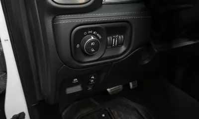 Dodge Ram Pick Up