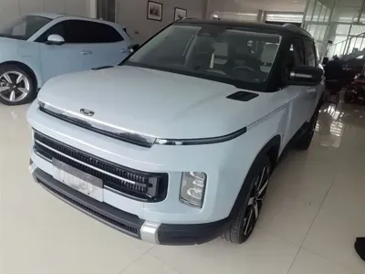 Geely ICON