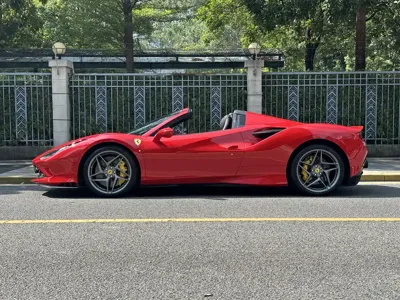 Ferrari F8