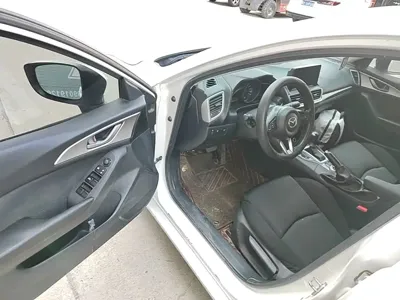 Mazda 3 Axela