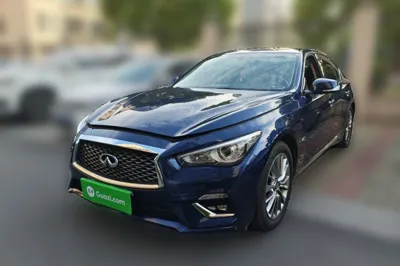 Infiniti Q50L