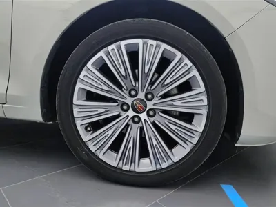 Hongqi Hongqi H5