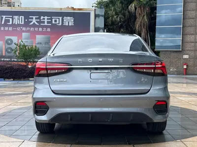 Roewe i5