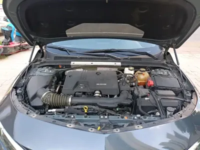 Chevrolet Malibu XL