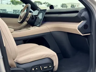 Nio EC7
