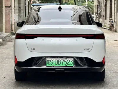 Xpeng P5