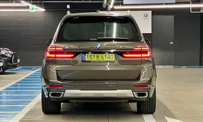 BMW X7