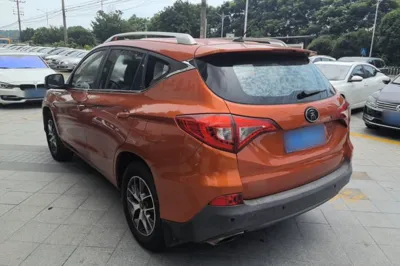 BYD Song