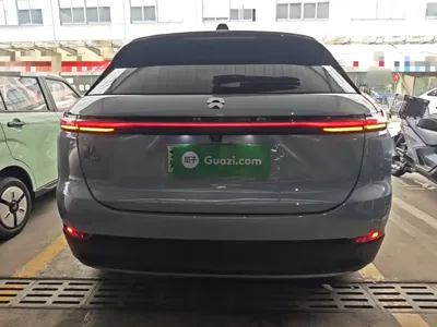 Nio ES7