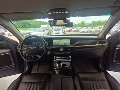 Genesis EQ900