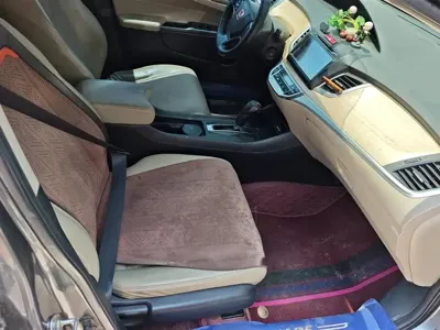 Honda Jade
