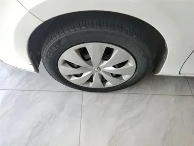 Toyota Yaris L