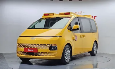 Hyundai Staria