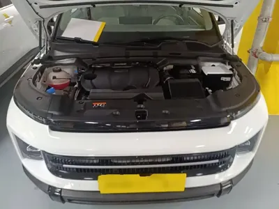 Geely ICON