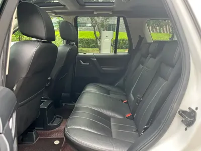 Land Rover Freelander 2