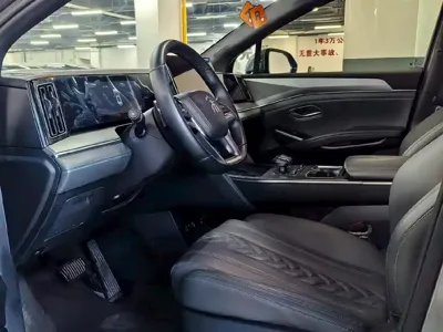 BYD L DM-i