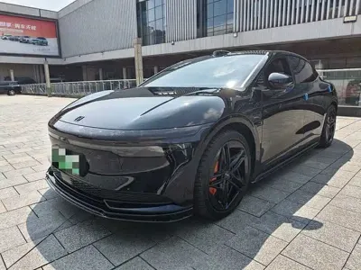 Zeekr 007