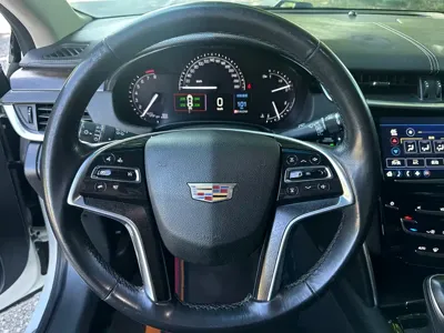 Cadillac XTS