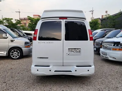 Chevrolet Express Van