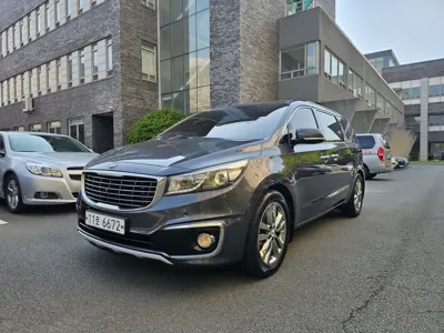 Kia Canival